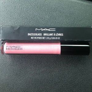 New MAC Dazzleglass